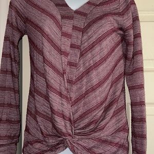 DAYTRIP WOMANS MAROON WITH CREAM STRIPED LONG SLEEVE BLOUSE